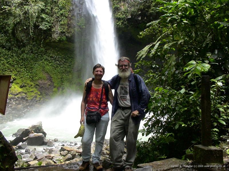 Jan and Gerry at La Catarata de Fortuna