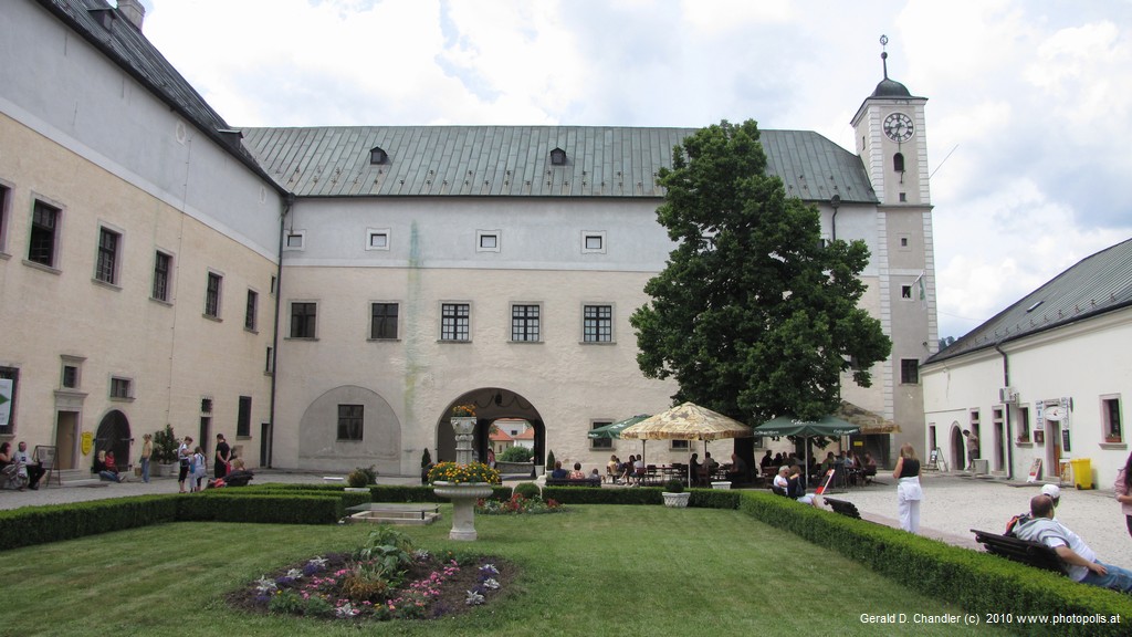 Cerveny Kamen (Red Fort)