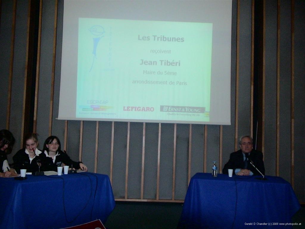 ESCP-EAP Students meet Mayor Jean Tiberi