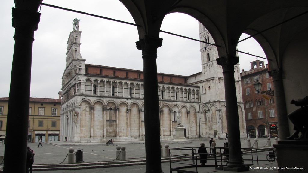 Lucca Chiesa San Michele 